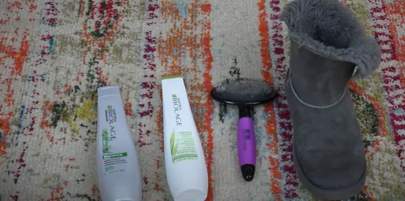 make inside of the uggs fluffy with a pet brush
